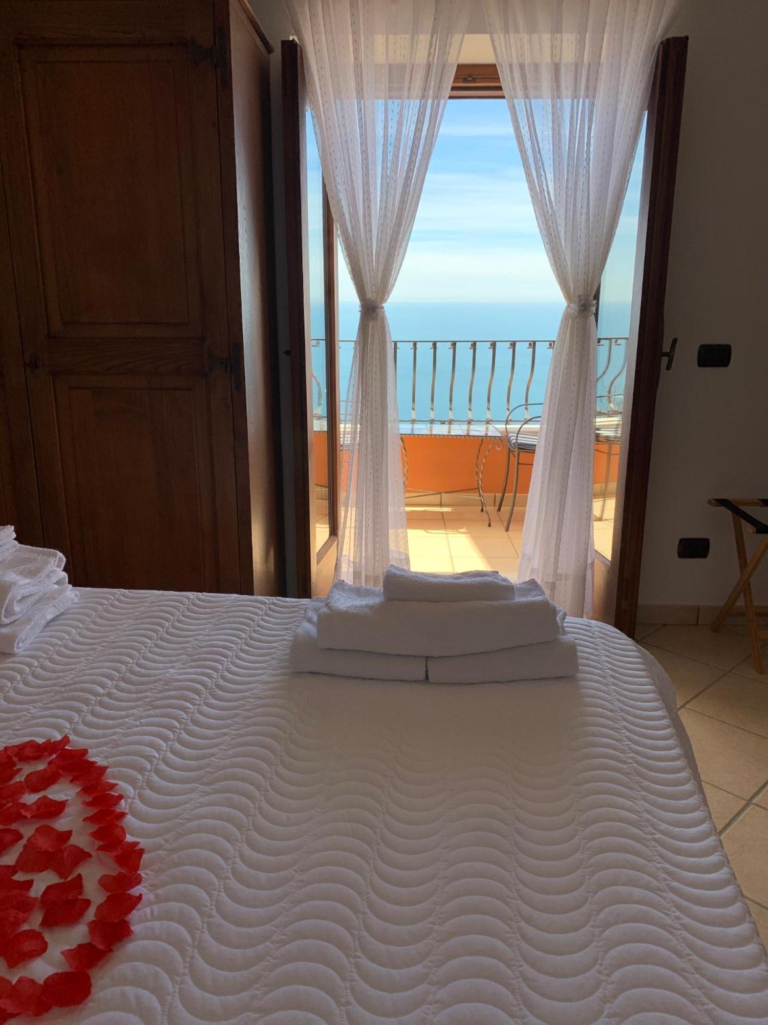 Anna Apartment Positano Luaran gambar